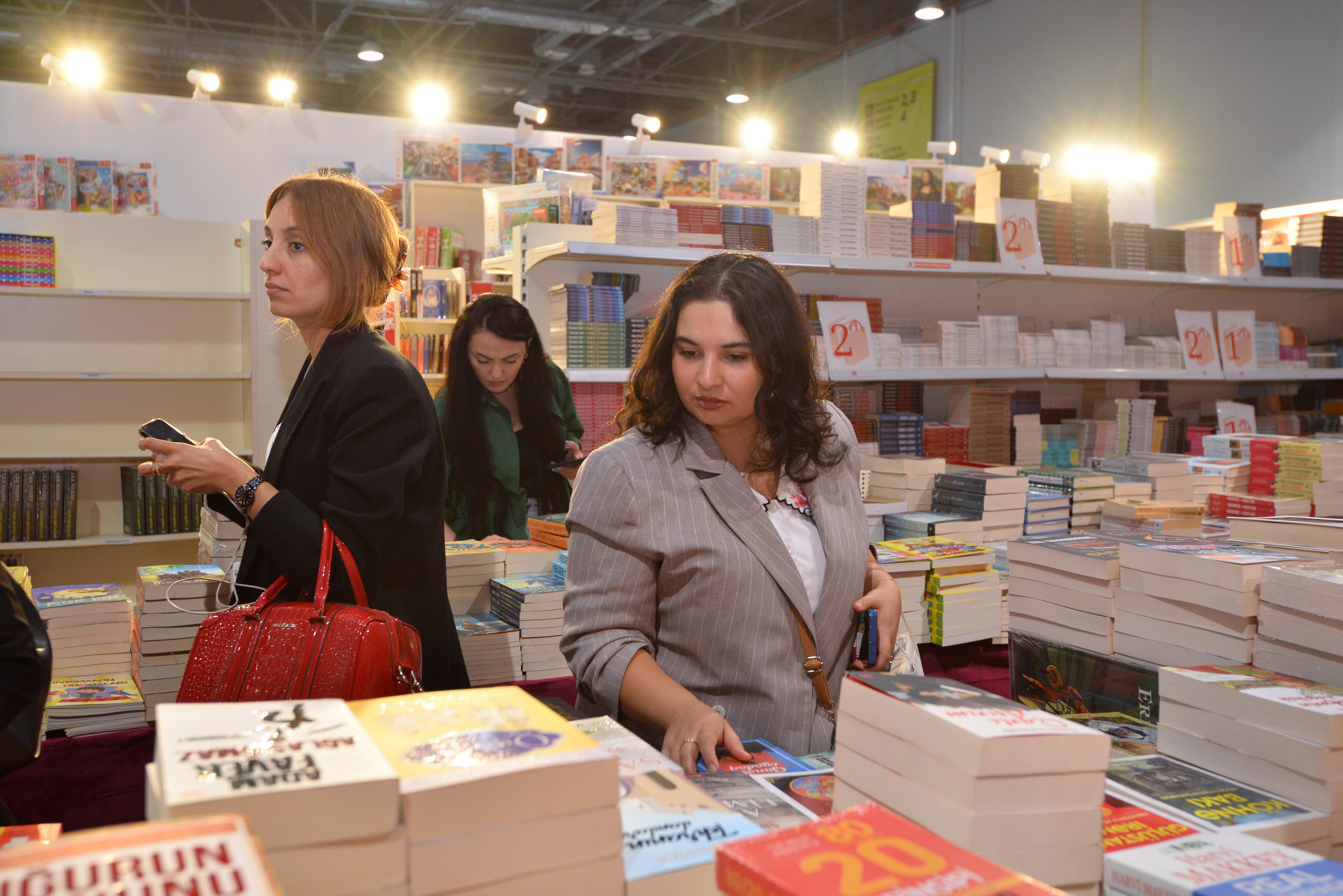 10-cu Bakı Beynəlxalq Kitab Sərgisinin açılış mərasimi keçirilib - FOTOLAR